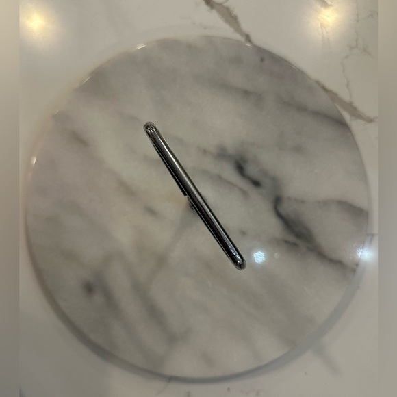 Vintage marble cake, dessert stand with silver handle - Picture 1 of 4